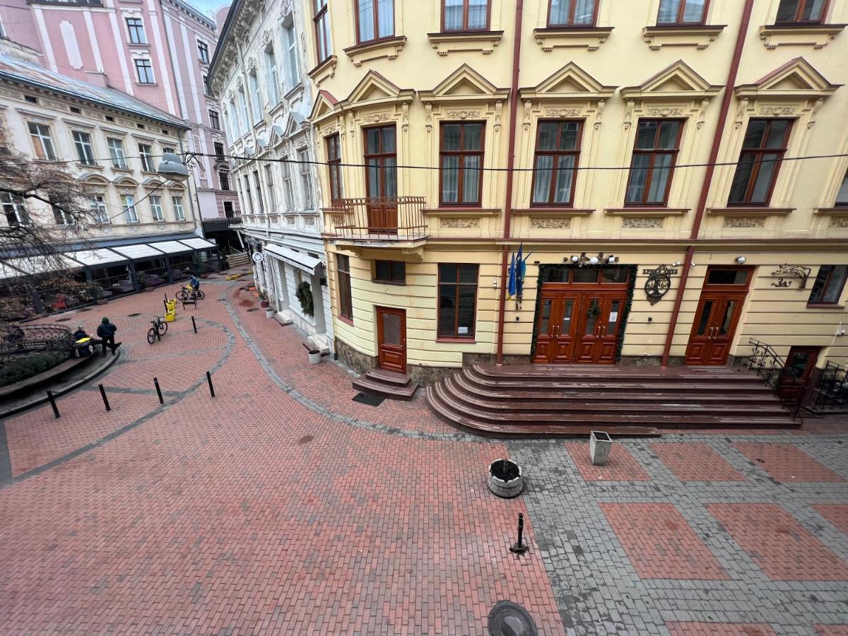 Апартаменти В Самому Центрі Львова В Проїзді Крива Липа Eksteriør billede